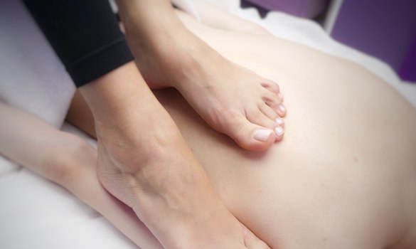 Lomi Lomi Massage